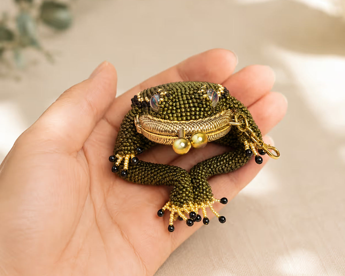 Charming Frog Coin Purse